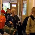 Ostavili 10 dečaka i 10 devojčica bez nadzora u odvojenim kućama: Kada su došli po njih ostali su u čudu zbog onog što su…