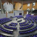 Zeleni i Levica pitaju nemačku vladu zašto gledaju kroz prste vlastima Srbije