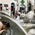 Italija na udaru vrelog talasa: Temperature premašuju 40 stepeni, noći su tropske: Za 20 gradova na snazi crveni meteo alarm