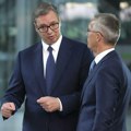 Vučić sa stoltenbergom: Sastanak sutra u Briselu u šefom NATO