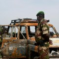 Vojska Nigera svrgnula predsednika i zatvorila granice zemlje /video, foto/