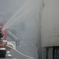 Detalji teškog udesa usled kog su se zapalili kamion i kombi: Strava na putu kod Lajkovca