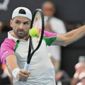 Dimitrov i Mpetši Perikar u polufinalu turnira u Brizbejnu