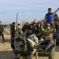 Palestinci se vraćaju kući: Idato upozorenje da se drže dalje od idf (foto)