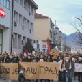 Paralelna proslava Dana grada: Najmasovniji protest nezadovoljnih građana FOTO/VIDEO