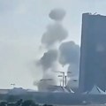Iran pogodio zgradu mosada (video)