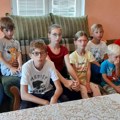 Porodici iz Gadžinog Hana sa sedmoro dece izvršitelji prete popisom stvari zbog duga za struju