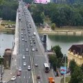 Ni gužvi, ni zastoja: Brankov most poluprazan u jutarnjem špicu?! U Beogradu slabiji saobraćaj, ispraznio se zbog godišnjih…