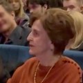 Мајка Емине Јаховић не крије понос и срећу: Из првог реда прати први солистички концерт своје мезимице