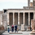 Nove freske i odaje otkrivene u Pompeji