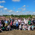 Ova deca su dokaz da ekologija počinje u učionici: Priznanje „Za čistije i zelenije škole u Vojvodini” dobila OŠ „Ivo Lola…