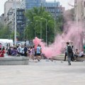 Osmaci OŠ” Đuro Strugar” kraj škole obeležiće na ulici: I njihovi roditelji nosiće majice sa natpisom “Bili smo dobri đaci…