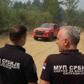 "Borba je teška i neizvesna": Čaušić se oglasio sa mesta stravičnog požara, jaki vetrovi šire vatru!