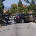 Sudar kamiona i automobila kod Vlasotinca: Nema povređenih, selo ostalo bez struje