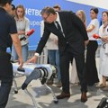 Potpisan okvirni sporazum o izgradnji fabrike baterija za dronove i robote u Inđiji