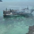 Broj žrtava nesreće trajekta u Indoneziji porastao na 64: Spasioci iz olupine i dalje izvlače tela