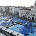 Više od 1.000 ljudi kampuje u Madridu čekajući odluku o novom stambenom dekretu