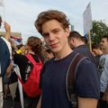 Centar za demokratiju traži zaštitu za porodicu studenta koji je govorio na protestu u Beogradu
