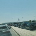 Ogromne gužve na granici sa Grčkom - srpski turisti čekaju satima! Pao sistem na Evzoniju, kolone su kilometarske!