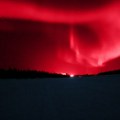 (FOTO) Polarna svetlost iznad Srbije: Nesvakidašnji prizor iznenadio Vojvođane