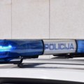 Policija uhapsila dve osobe zbog prebijanja mladića u Inđiji