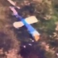 Делови хеликоптера расути по шумској падини Први снимци са места несреће у којој је погинуо председник Ирана