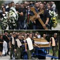 Srbija danas tuguje Sahranjen policajac Nikola Krsmanović uz potresan govor sveštenika; U uniformama i sa buketima cveća…