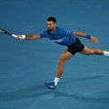 VIDEO Novak preokretom srušio Alkaraza i pokazao zašto je najbolji ikad: Odgovorio na provokacije i pokazao poteze za TV…