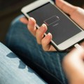 Isključite ovu opciju na telefonu – baterija će trajati duže, a svi je držimo uključenu