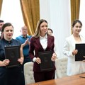 Mesarovićeva potpisala dva memoranduma sa "Minth holdings limited"