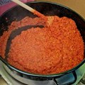 Ajvar je naš — autentični srpski specijalitet koji mnogi pokušavaju da prisvoje