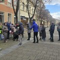 Studentska akcija „Raspiši pobedu“: Prikupljanje potpisa na više lokacija (FOTO)
