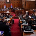 Nastavak sednice Skupštine, poslanici raspravljaju o amandmanima na predložene zakone