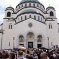 Kilometarske kolone vernika ispred Hrama Svetog Save: "Duhovno olakšanje u vremenima velike podeljenosti i letargije"
