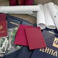 FOTO: Izradili više od 120 lažnih diploma i uverenja i tako došli do 20 miliona dinara