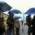 Vreme opasno u celoj Srbiji! Pljuskovi, grad, munje i gromovi za vikend i sledeće nedelje