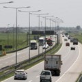 (Video) Dokle više Ponovo voze u kontra smeru: Stravičan snimak na autoputu Šabac-Ruma