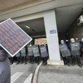 FOTO, VIDEO Naprednjaci sačuvali Đurića: Guranje sa policijom i tajno glasanje