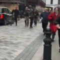 Drama u centru Londona: Ljudi panično beže sa ulica, sumnja se da je postavljena bomba (Video)