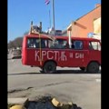 Neverovatan prizor u Hrvatskoj: Niotkuda se na ulici pojavio čuveni autobus "Krstić i sin", kad je krenula muzika svi…