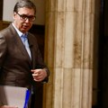 Vučić se osvrnuo na protest ispred Predsedništva i pomenuo čuvenu utakmicu Zvezde