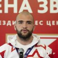 Skinuo se Veljko Ražnatović pa pokazao telo! Sportista ušao u bazen i napravio vrlo bezobraznu fotografiju