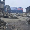 Pustahija u nepalu Vojska na kratko ukinula policijski čas, duge cevi uspostavljaju red posle obojene revolucije