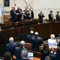 Haos u izraelskom parlamentu: Tramp počeo govor, obezbeđenje reagovalo zbog incidenta
