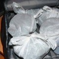 Trojica uhapšena u akciji Uskoka: sumnja na tonu marihuane i nelegalnu kupovinu nekretnina
