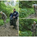 (Foto) "ako hoćemo promene menjajmo sebe" lider SNS Vučević zasukao rukave na Fruškoj gori! Učestvuje u akciji čišćenja…