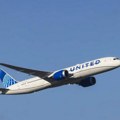 "Ovo nikada nismo doživeli": Avio-kompanije nude ogroman novac putnicima da napuste avione zbog vrućina