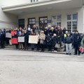 Prokupačka Gimnazija održala čas dostojanstva, mnoge njihove kolege ćute