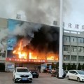 Požar u poslovnoj zgradi u kineskoj provinciji Šansi, najmanje 25 osoba poginulo