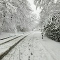 Pojačan intenzitet saobraćaja iz zimskih destinacija: Upozorenje vozačima zbog poledice i raskvašenog snega